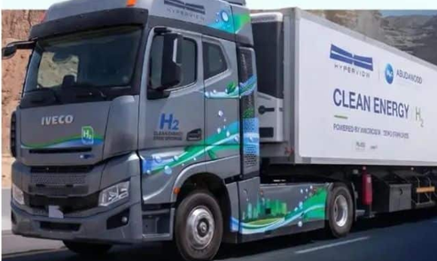 Saudi Arabia unveils first autonomous hydrogen-powered heavy-duty freight truck.